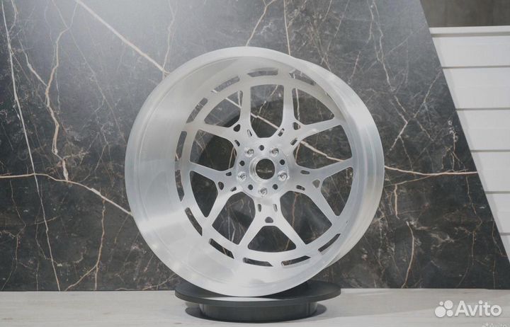 Кованые диски R22