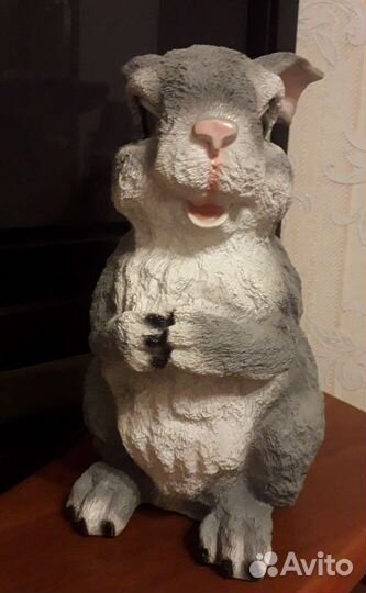 Пасхальный декор, статуэтки зайчик, ёжик