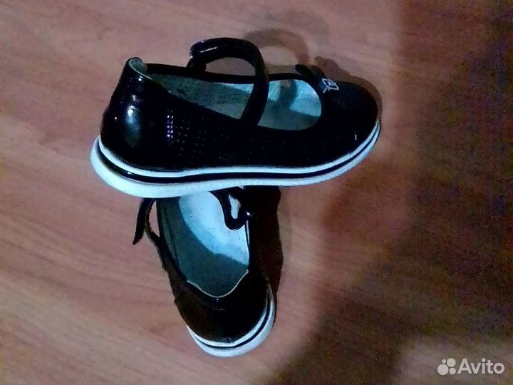 Туфельки для девочки