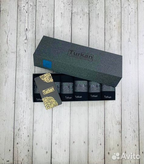 Носки в коробке