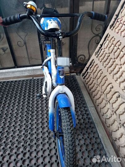 Велосипед детский двухколëсный на 4-7 лет