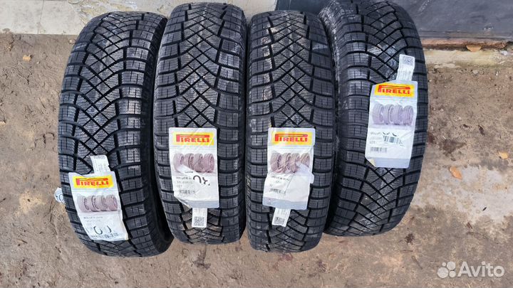 Pirelli Ice Zero FR 185/65 R15 92T