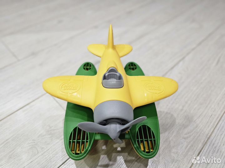 Гидросамолет