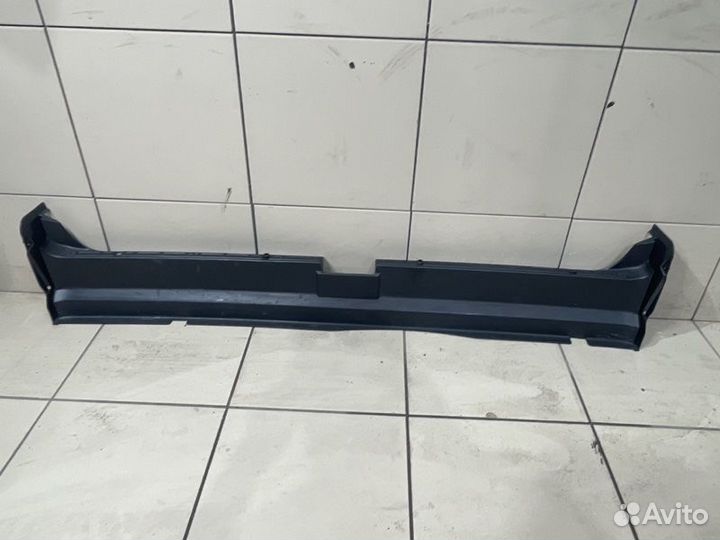 Накладка в багажнике Bmw 525I E34 M50B25 1991