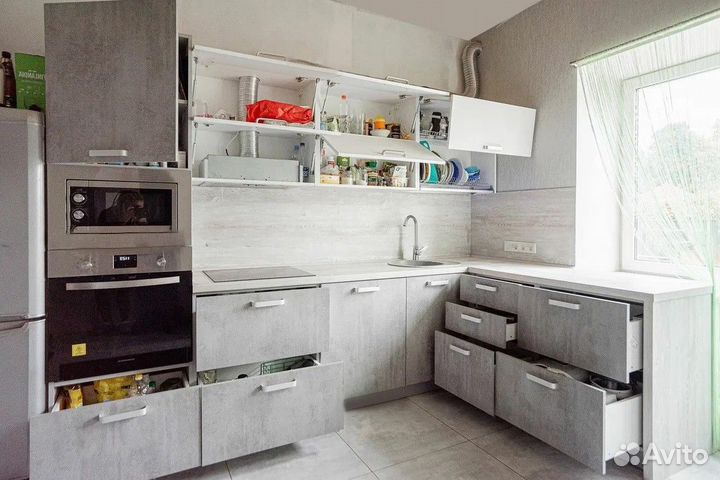 Цена за всю кухню эмаль. Угловая кухня ксп.10886