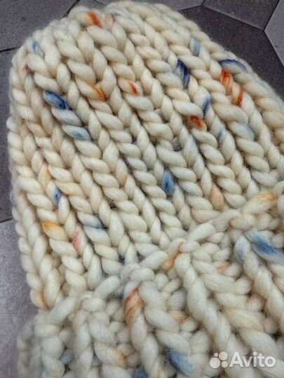 Шапка крупной вязки