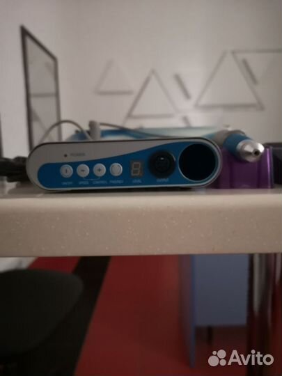 Машинка для маникюра и педикюра