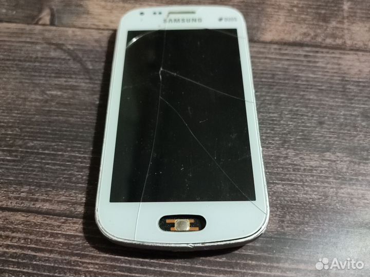 Samsung Galaxy S Duos GT-S7562, 4 ГБ