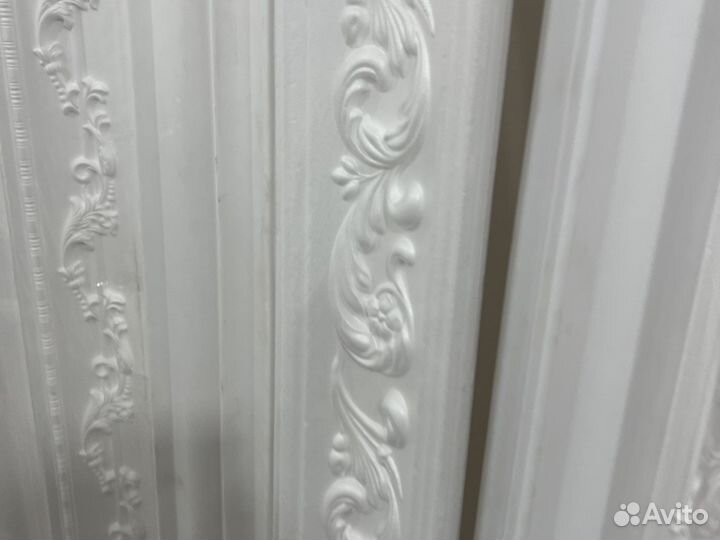 Потолочные плинтуса