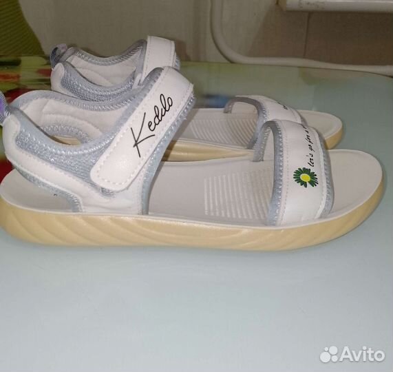 Босоножки для девочки