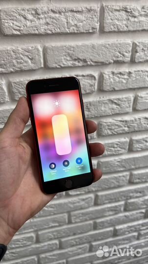 iPhone SE (2020), 128 ГБ