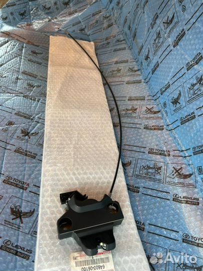 Замок багажника