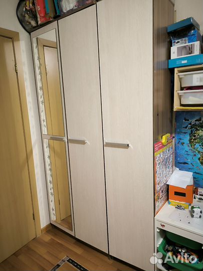 Шкаф распашной + шкаф пенал