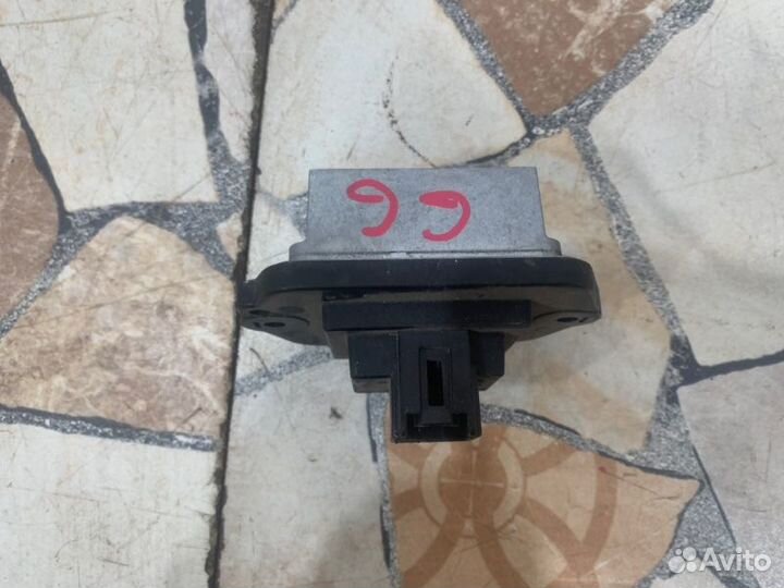 Резистор печки Mazda 6 седан 2.0 LF 2005