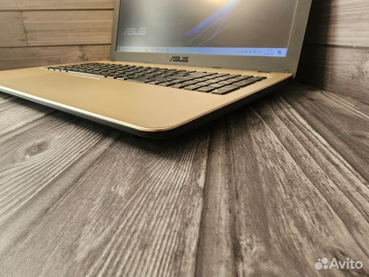 Asus R540YA-XO808T