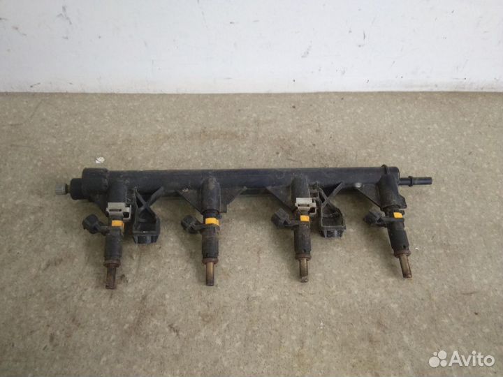 Рейка топливная (рампа) Citroen C3 2009-2016