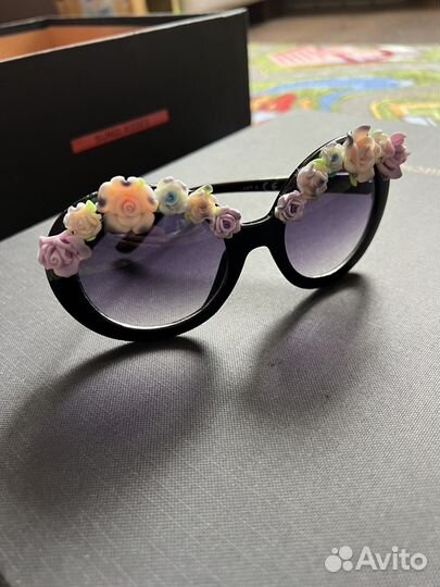 Солнцезащитные очки hm