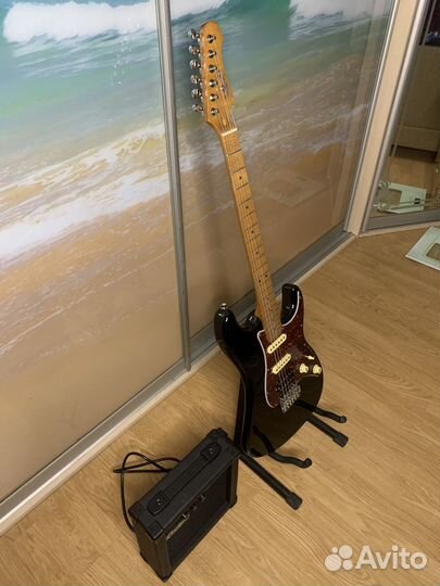 Электрогитара Jet + Комбо 10ватт + Аксессуары