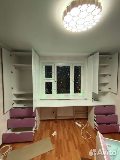 Рабочая зона у окна