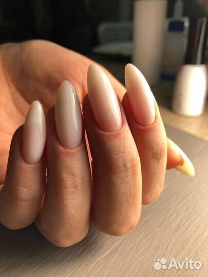 Маникюр на дому