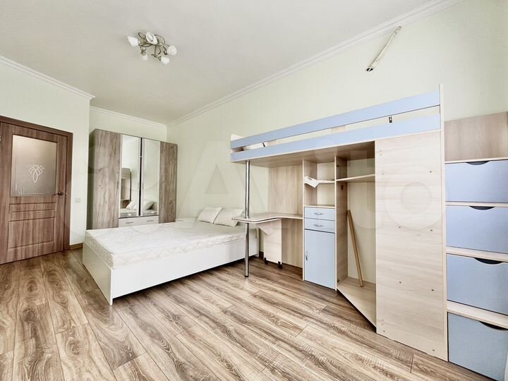 2-к. квартира, 67 м², 5/14 эт.