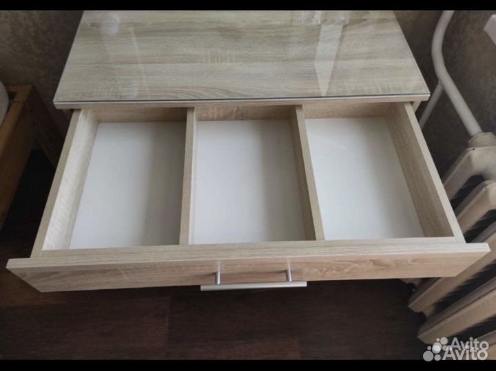 Гримерный стол