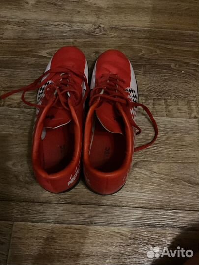 Футбольные бутсы 38 размера