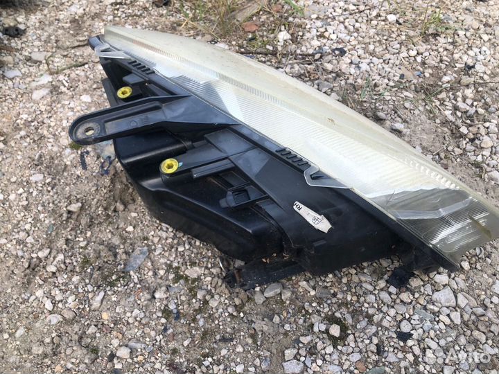 Фара передняя левая Ford C Max 2005