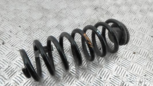 Пружина задняя jeep cherokee KL (67F11MG01)