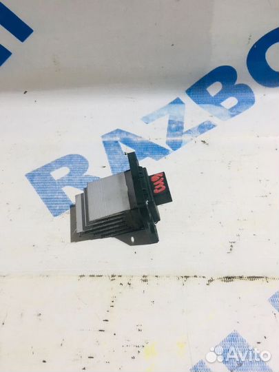 Резистор печки KIA ceed JD 1.6 ат хетчбек