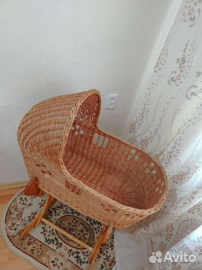 Колыбель / люлька плетеная