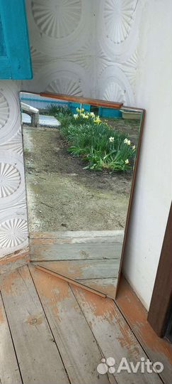 Зеркало подвесное