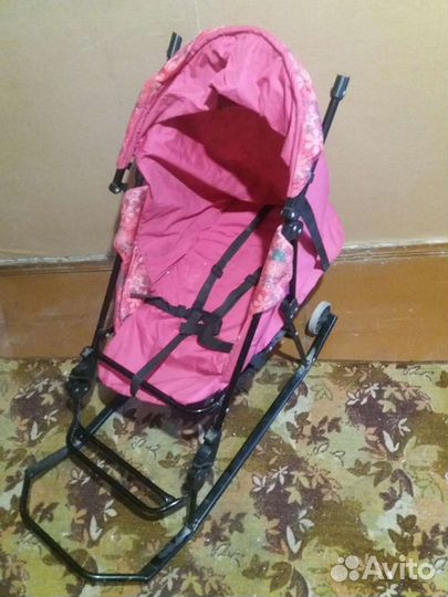 Санки с колёсиками