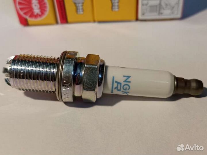 Свечи зажигания NGK 6002 BKR6EQU