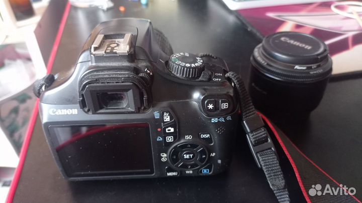 Фотоаппарат canon EOS1100D + объектив 50mm