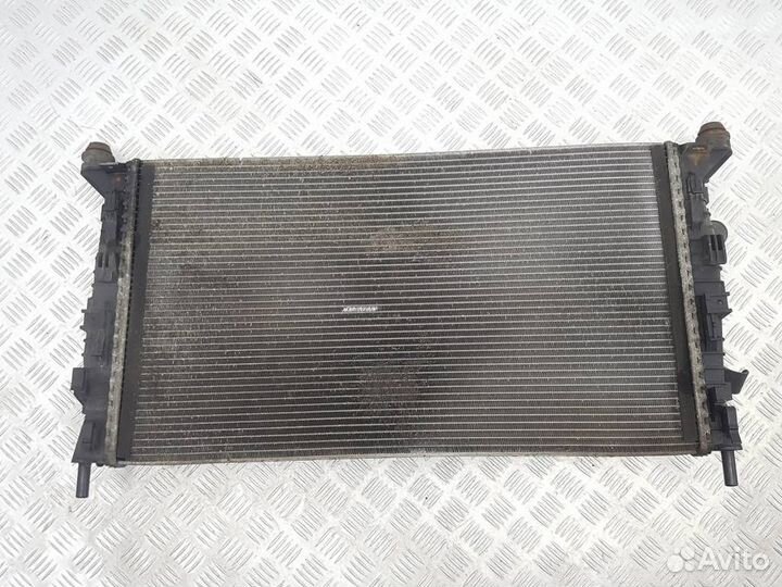 3M5H8005 Радиатор основной Ford Focus