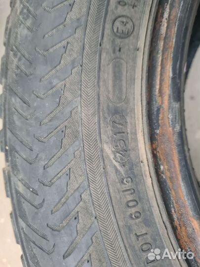 Nokian Tyres Hakkapeliitta 8 185/70 R14 92T