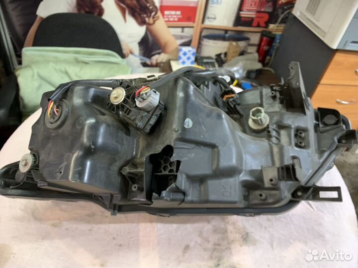 Фара левая ниссан экстреил 26060-4CC6C