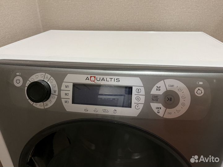 Стиральная машинка Hotpoint Ariston Aqualtis 6кг