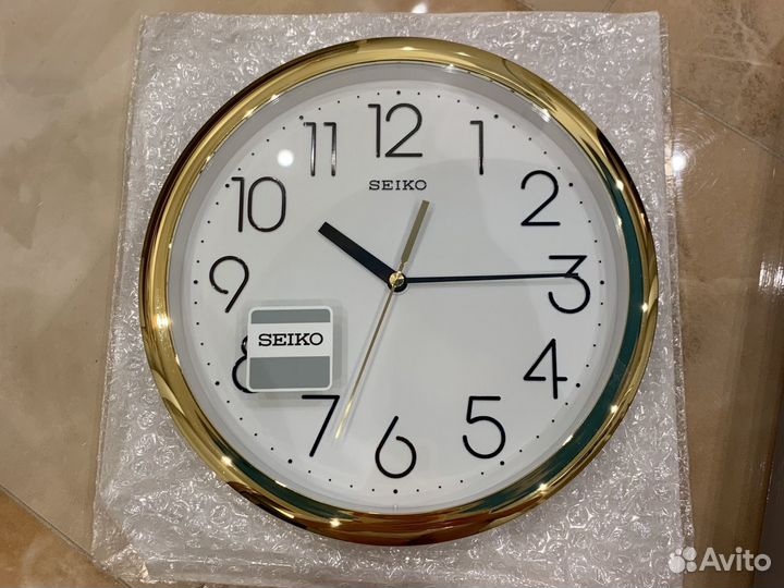 Seiko настенные часы новые