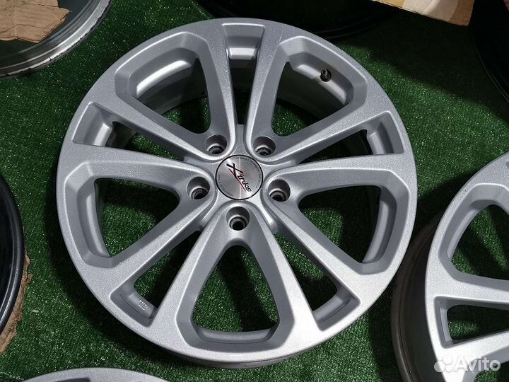 Диски X-trike R-17 (5x112; Et45; 7j)