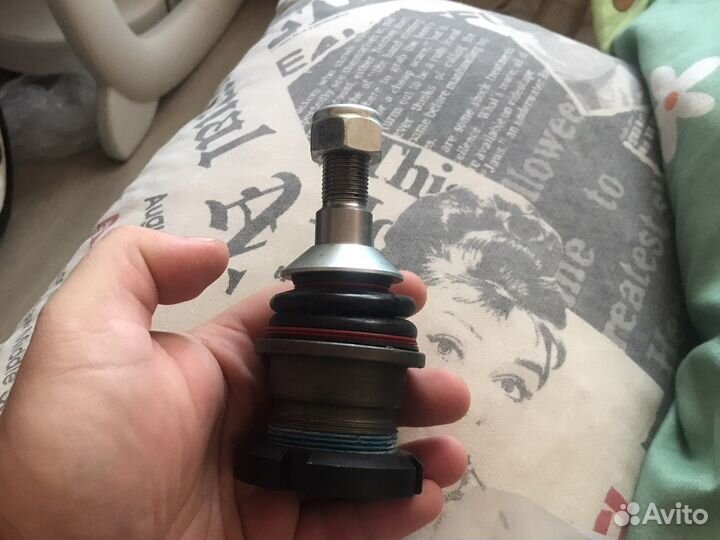 Шаровая опора mercedes