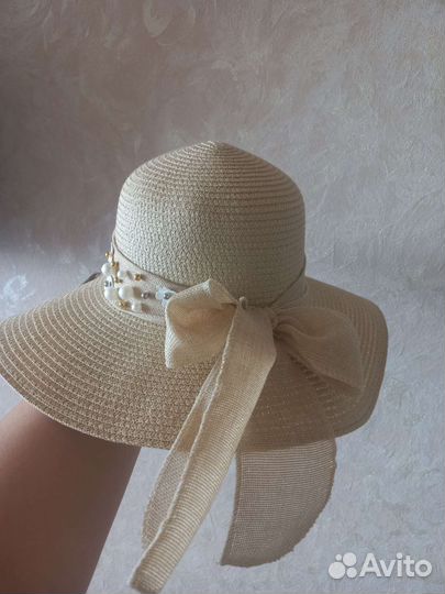Шляпа женская соломенная