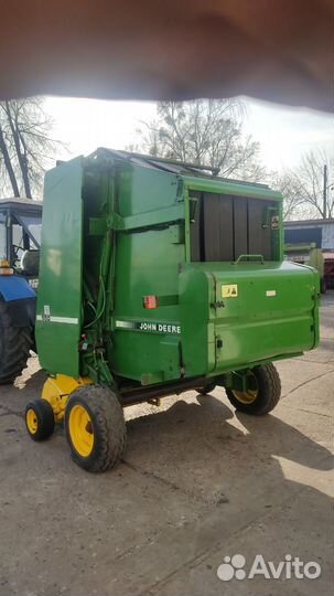 Пресс-подборщик John Deere 550, 1993