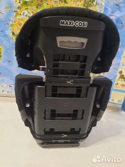 Автокресло детское Maxi cosi 15-36 кг