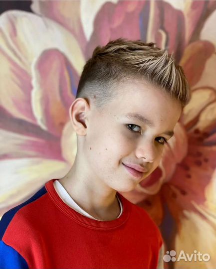 Парикмахер стилист колорист