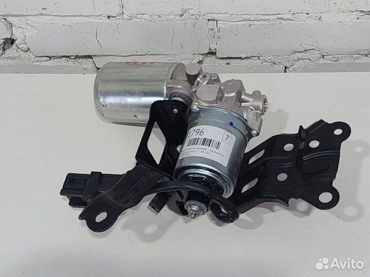 Насос усилителя тормозов + аккумулятор давления