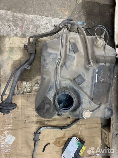 Бак Mazda 3 BK 2.3 AT 2003—2006