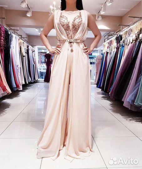 Вечерний наряд. Комбинезон