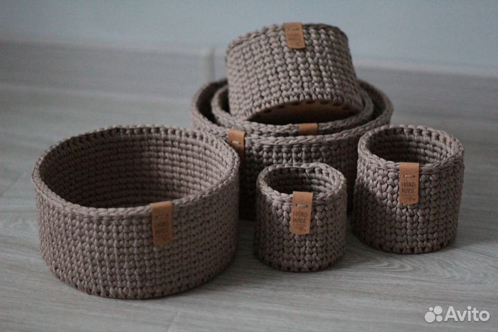 Вязаные корзинки для хранения